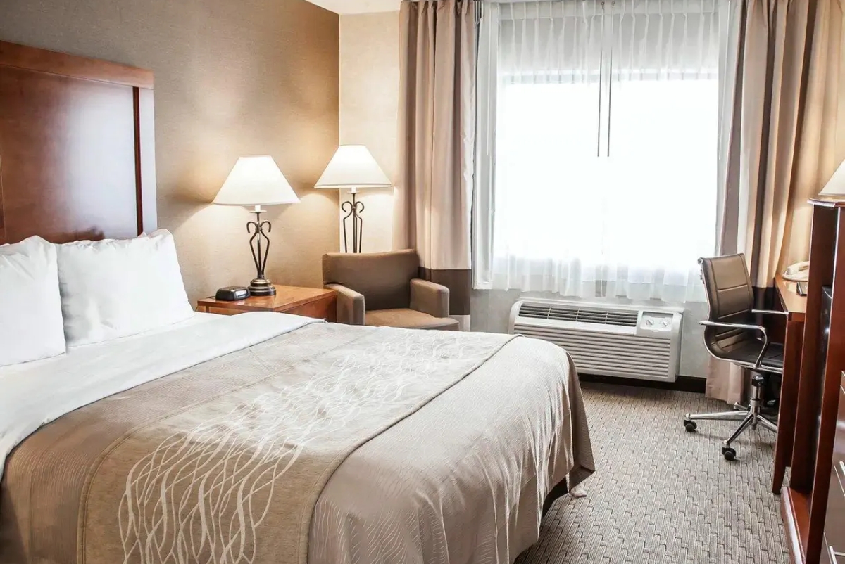 Guest Room 2