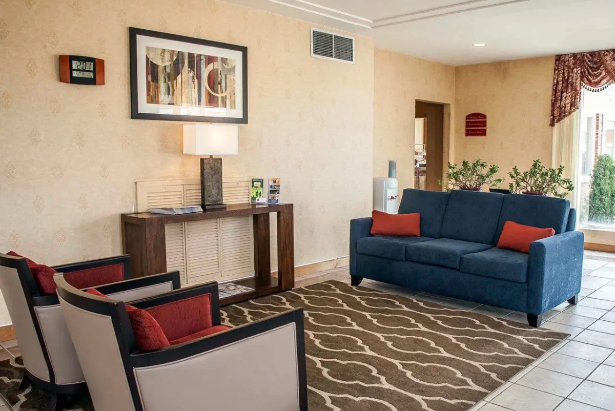 Lobby Seating